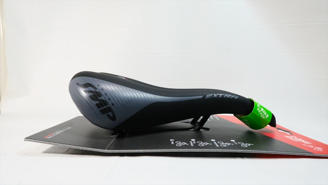 SELLE SMP(セラ エスエムピー）EXTRA GREEN MATT サドル
