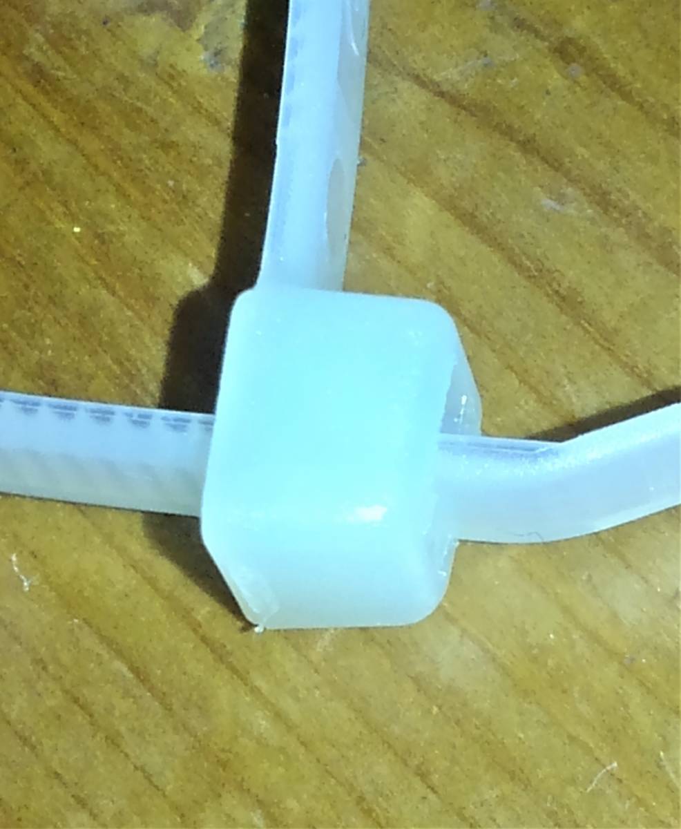 再利用が出来る結束バンド リピードタイ の構造と使い方 趣味を楽しむｄｉｙな暮らし