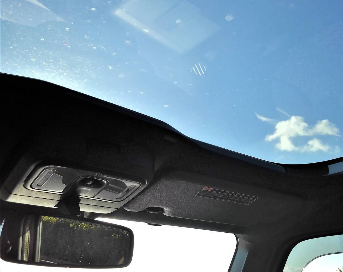 ダイハツタフトのスカイルーフトップを楽しむ方法 趣味を楽しむｄｉｙな暮らし