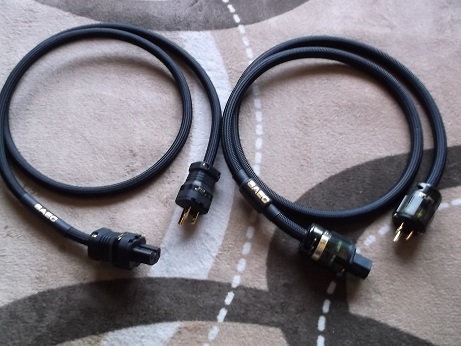 SAEC(サエク)PL-5900 PC-Triple C 高品質電源ケーブル SAEC SAEC(サエク)PL-5900 PC-Triple C 高品質電源ケーブル SAEC