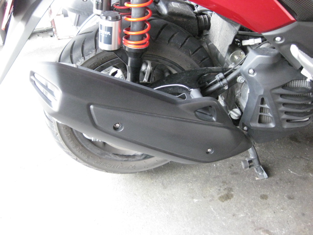 NMAX マフラー交換しました - バイクで遠足しませんか