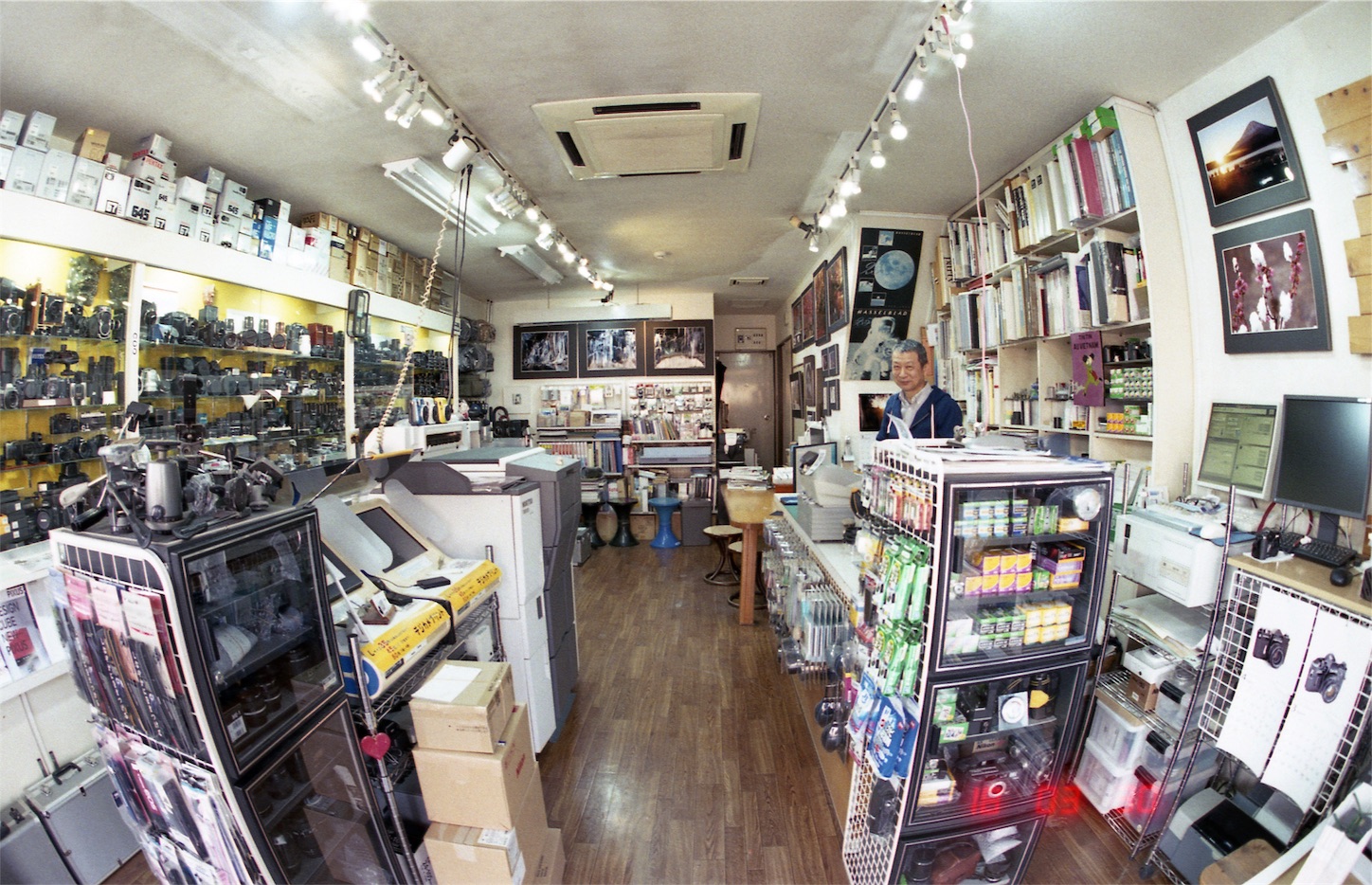 【限定価格】【珍品】UW ROKKOR-PG 18mm f9.5 フード付き！ 限定価格】【珍品】UW ROKKOR-PG 18mm f9.5 フード付き！