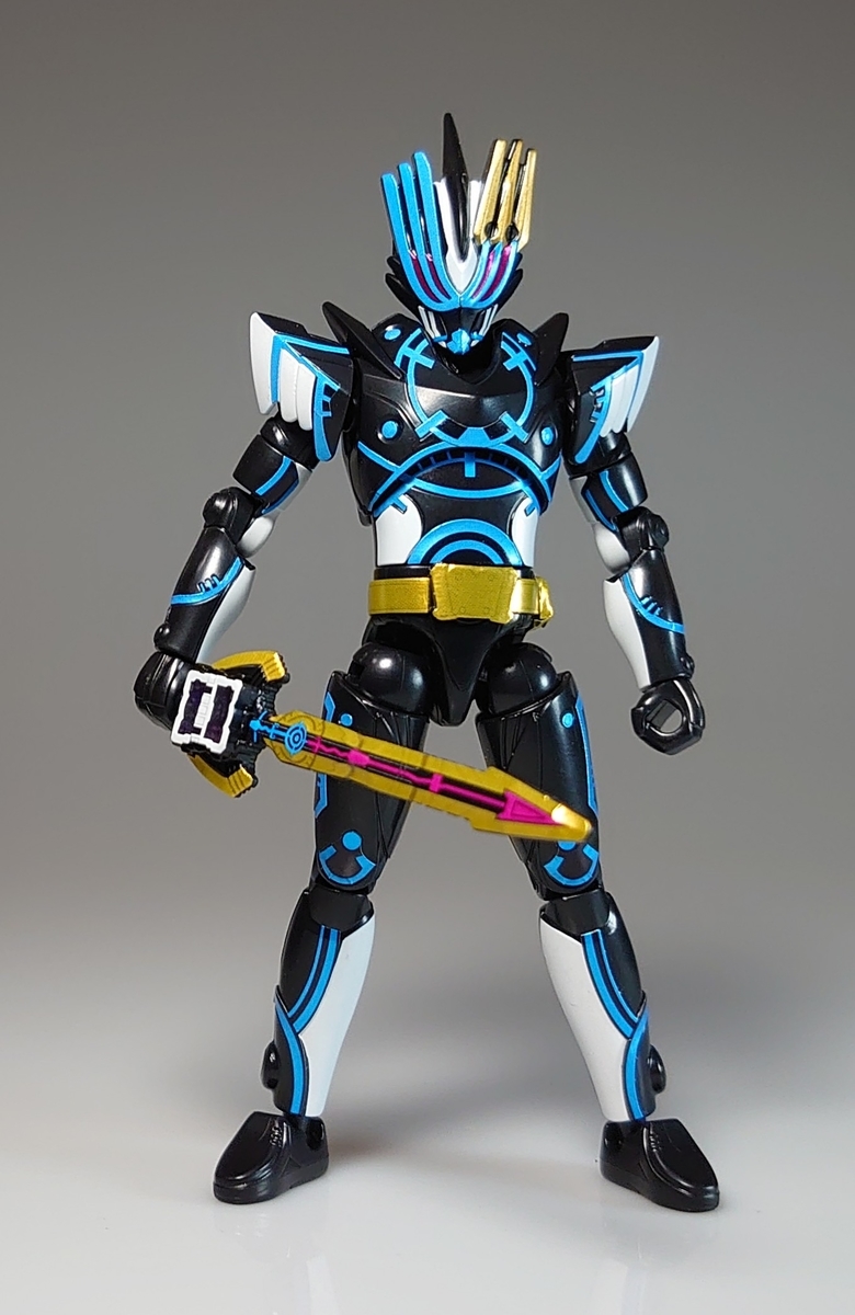 装動　仮面ライダーセイバー　まとめ 装動 仮面ライダーセイバー Book9 レビュー - レイドバック