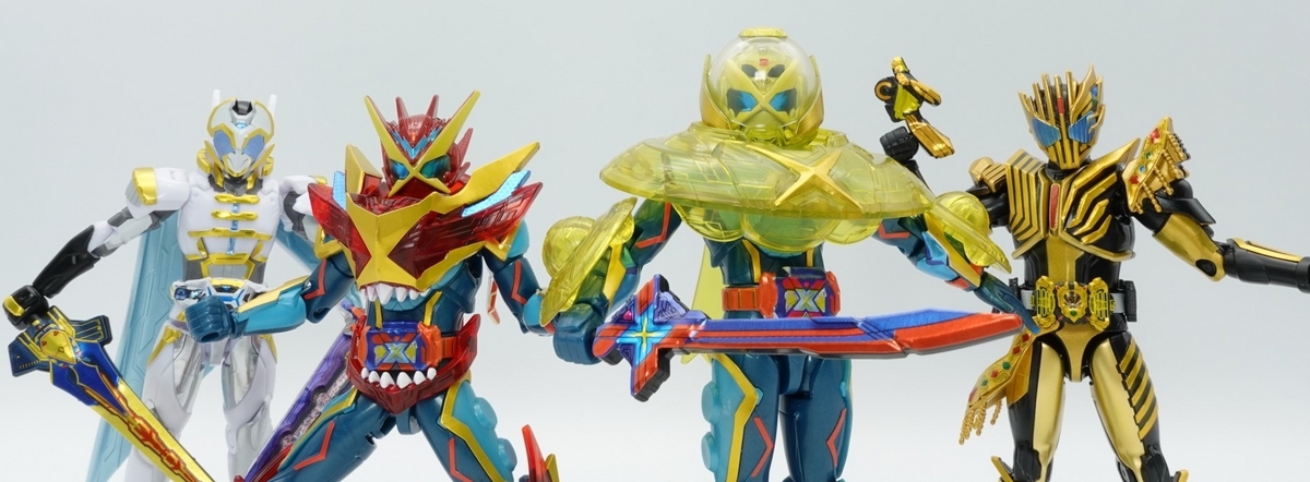 食玩　トレーディングフィギュア　【BOX】装動 仮面ライダーガッチャード→4← Feat.仮面ライダーアウトサイダーズ Amazon | 装動 仮面ライダーガッチャード→4← Feat.仮面