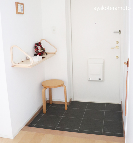 無印良品の壁に付けられる家具 フック の使い方 玄関に 靴べら掛け を設けました 心を楽に シンプルライフ 無印良品の壁に付けられる家具 フック の使い方 玄関に 靴べら掛け を設けました 心を楽に シンプルライフ