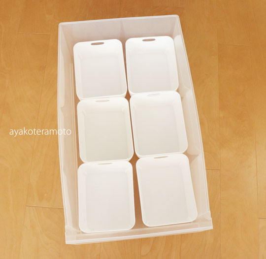 100均セリアのカトレケースの使い方 お古の洋服などを整理しました 心を楽に シンプルライフ