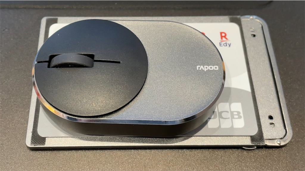 クレジットカードより小さいM600mini