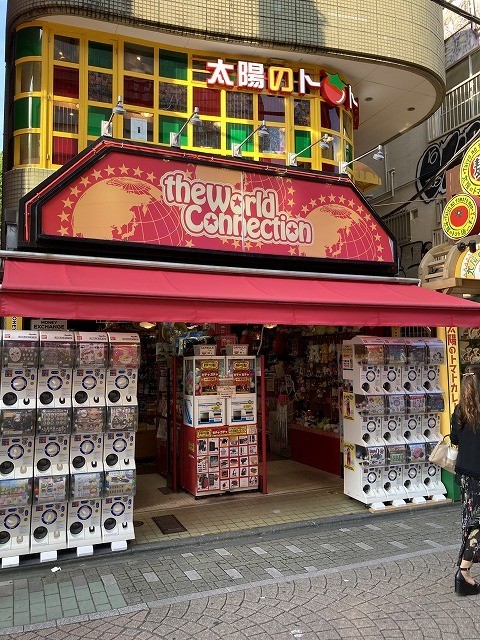 シンプソンズグッズが買える店 東京 原宿 The World Connection シンプソンズ ファンクラブ ブログ
