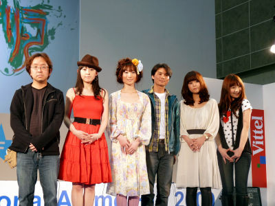 少女がカーボン製の巨大ブーメランを振り回す4月開始アニメ シャングリ ラ 製作発表イベントレポート ほか 高橋美佳子の応援情報局 少女がカーボン製の巨大ブーメランを振り回す4月開始アニメ シャングリ ラ 製作発表イベントレポート ほか 高橋美佳子の応援情報局