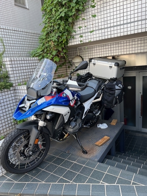 8月15日靖国参拝 - R1300GS カフェしなの