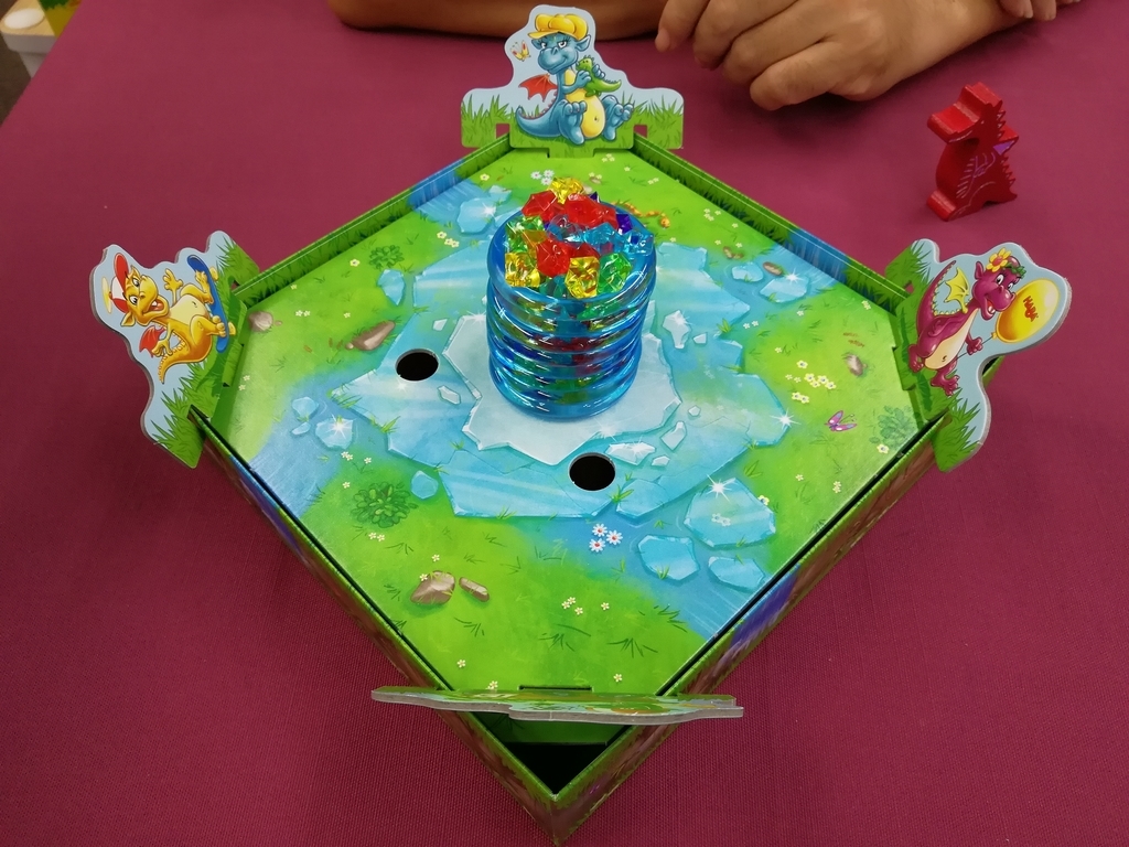 f:id:sinden:20181224001408j:plain f:id:sinden:20181224001408j:plain