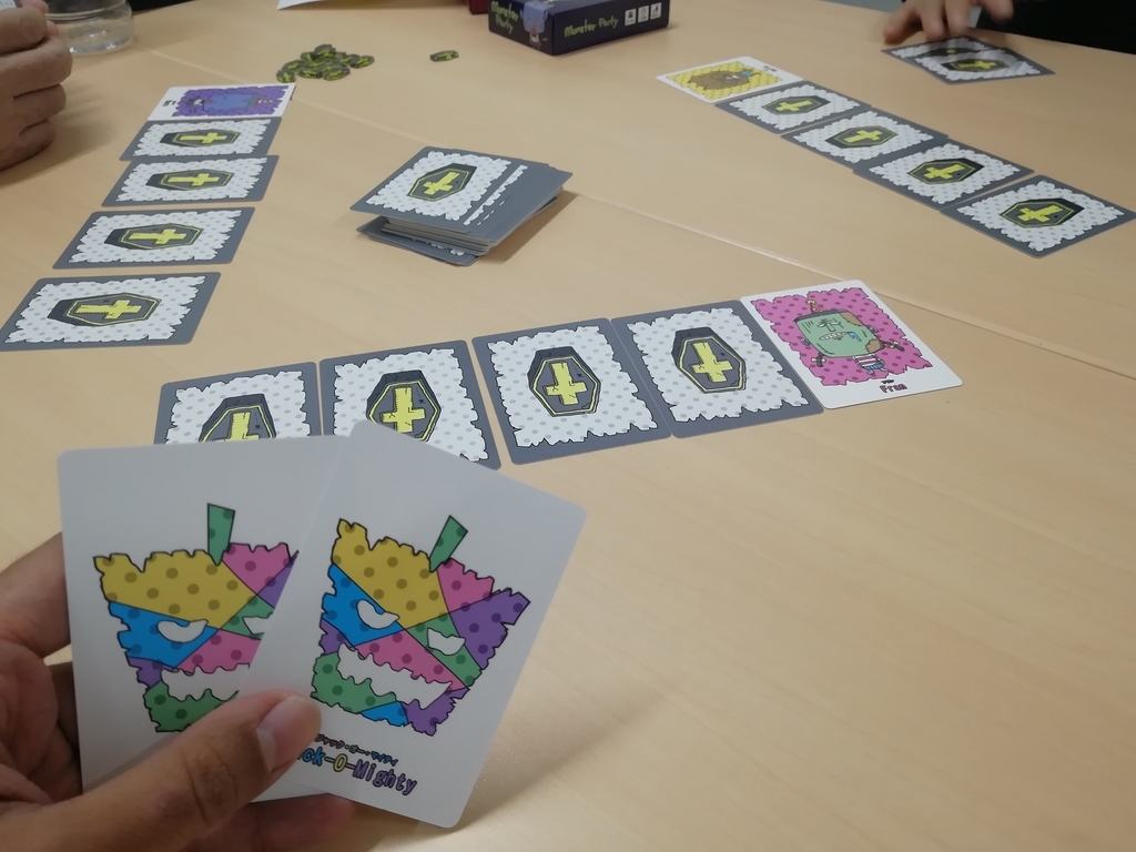 パーティゲームの新定番 モンスターパーティー の感想 雲上ブログ 謎ときどきボドゲ