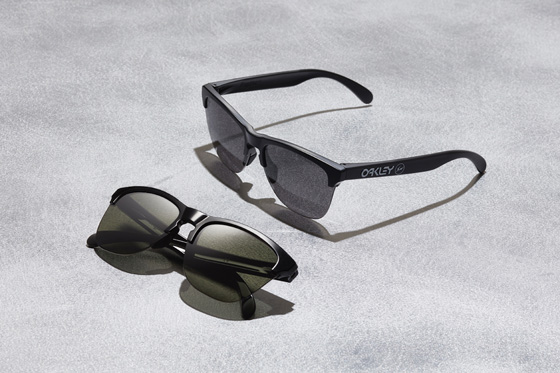 Fragment Design x Oakley (A) Latch サングラス Oakley Latch: fragment / Hiroshi Fujiwara / Ring of Colour