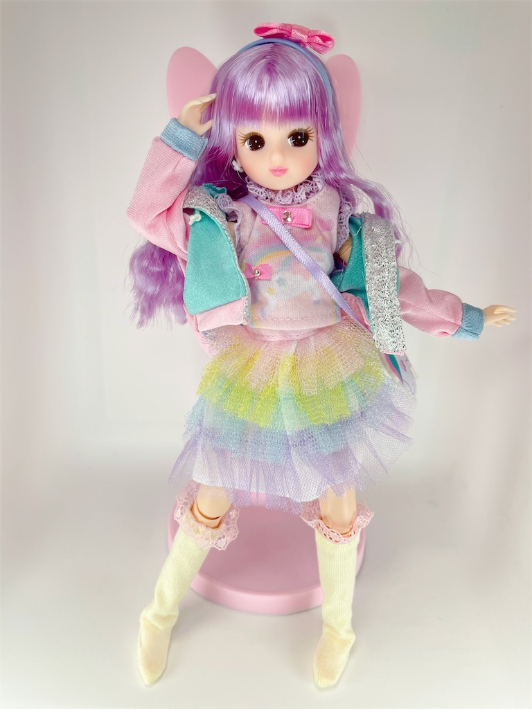 セリアのうさぎ型スマホスタンドをドールスタンドにちょい改造してみた