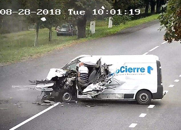 van.jpg Van