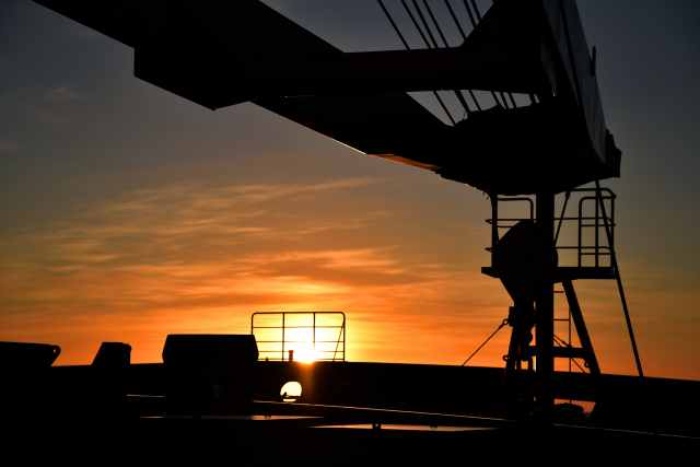 南緯64度東経105度 夜明け8時30分 そうだ 南極、行こう。