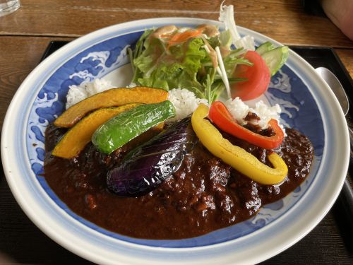 特製カレー+焼き野菜トッピング