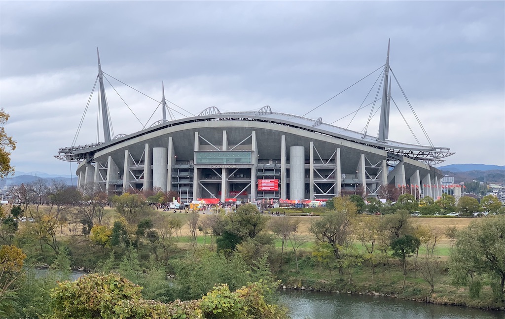 名古屋 独特な構造と設備 見どころ満載な豊田スタジアム ホーム アウェイ アウェイ