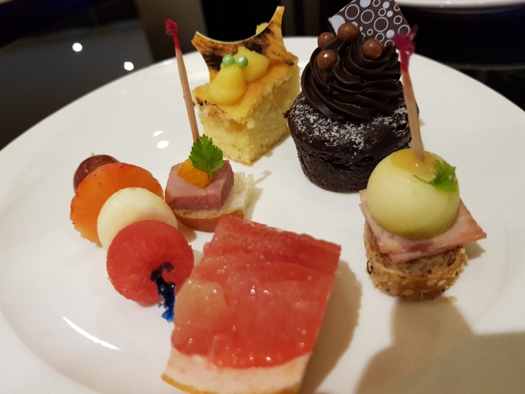 f:id:sk2sada:20180322104314j:plain f:id:sk2sada:20180322104314j:plain