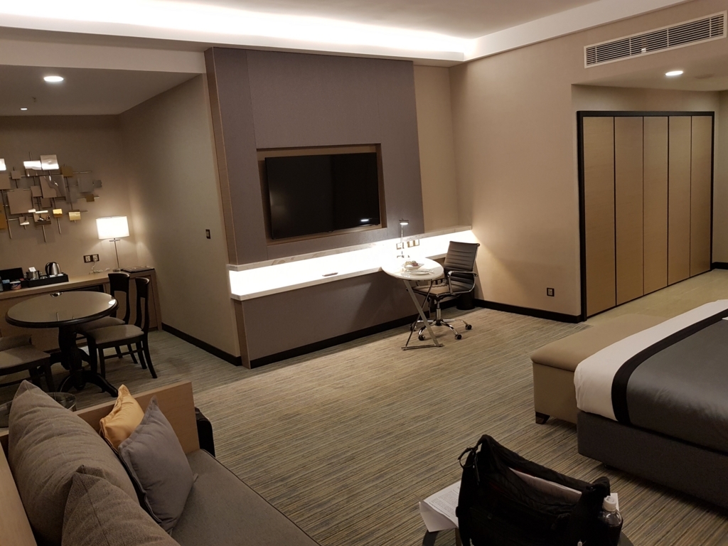 f:id:sk2sada:20180327092422j:plain f:id:sk2sada:20180327092422j:plain