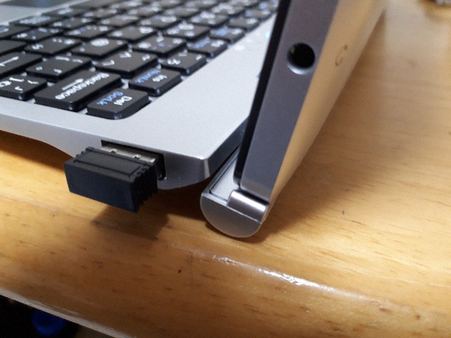 ジブン専用PC&タブレット U1