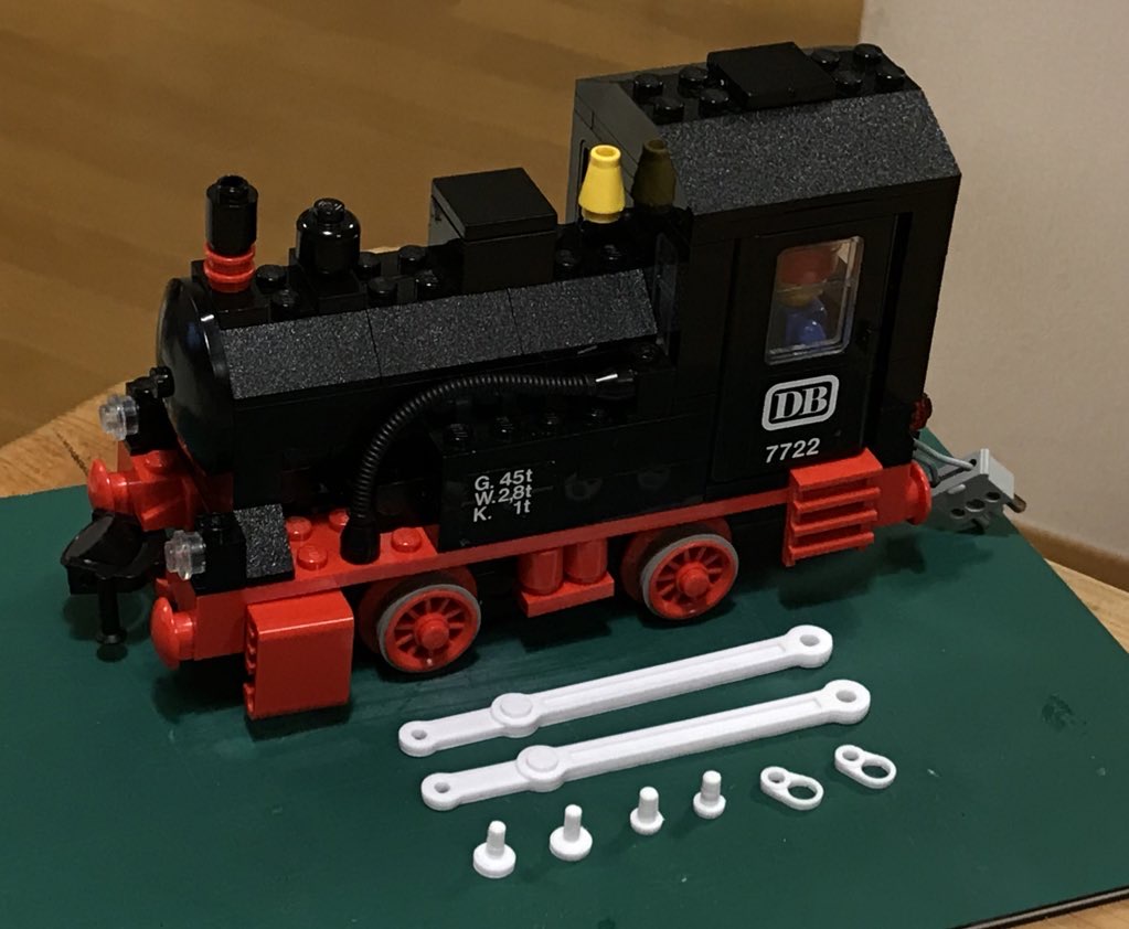 レゴの機関車にロッドをつけました - 蕗狩軽便図画模型工作部日記
