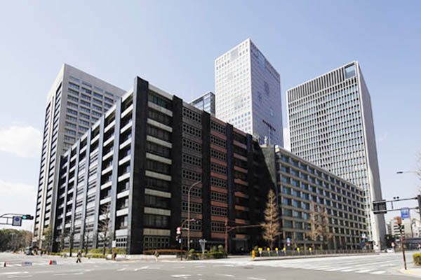 【新品未使用】三井物産ビル 新社屋 銅版画 新品未使用】三井物産ビル 新社屋 銅版画 - メルカリ