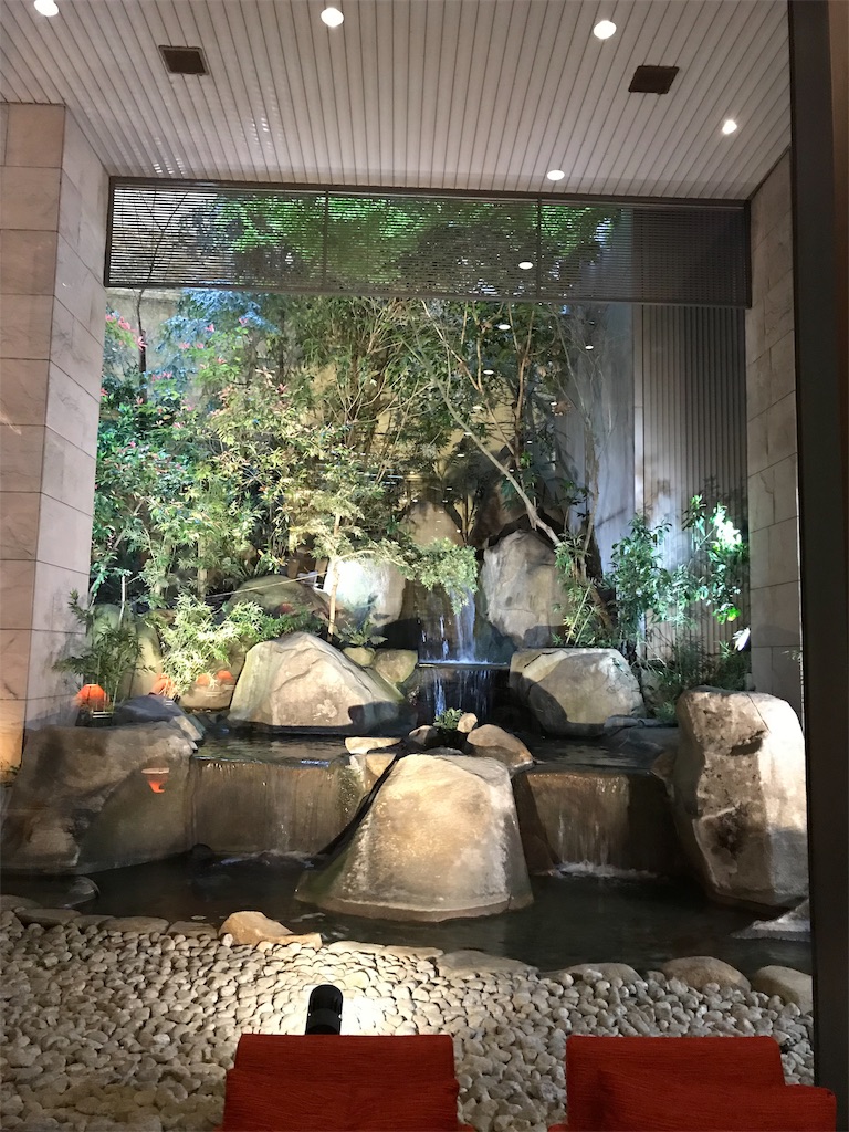 f:id:skyzone:20190425205518j:image f:id:skyzone:20190425205518j:image