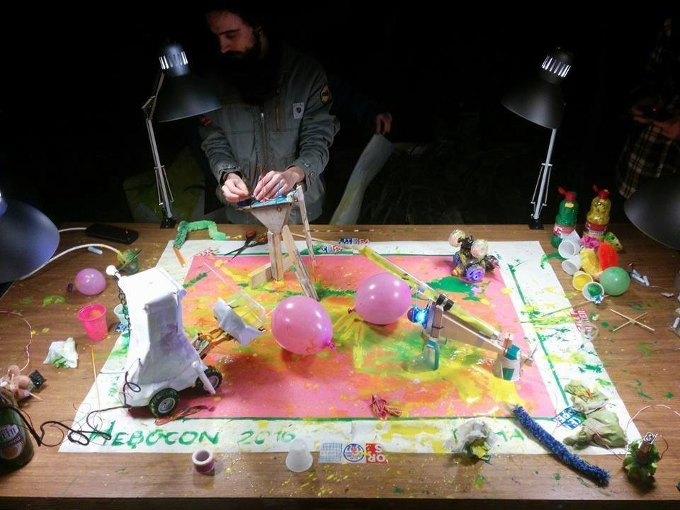 f:id:slideglide:20171127215842j:plain f:id:slideglide:20171127215842j:plain