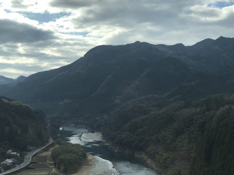 f:id:smachida:20190113101357j:plain f:id:smachida:20190113101357j:plain