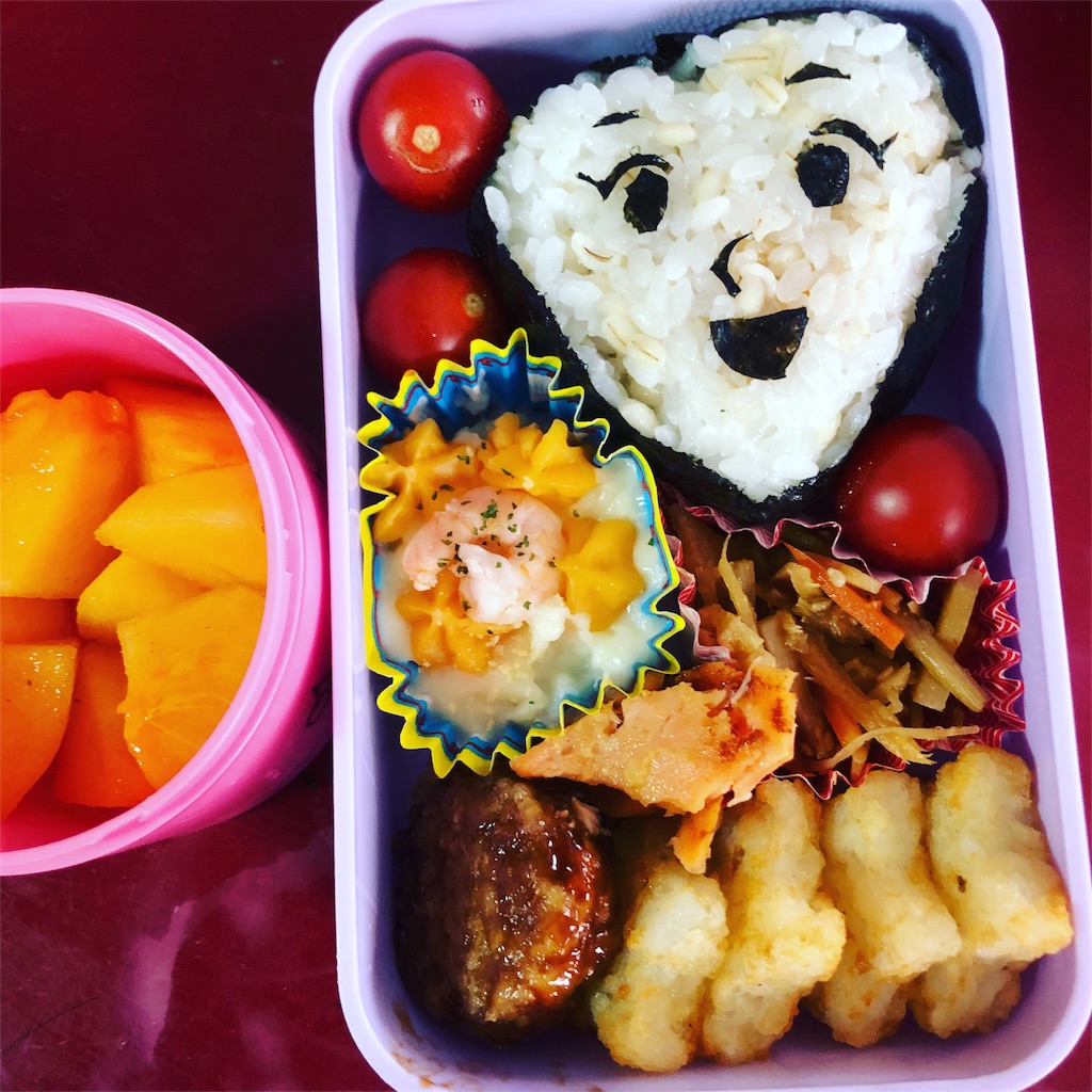 f:id:smallpalace:20181101214345j:image f:id:smallpalace:20181101214345j:image