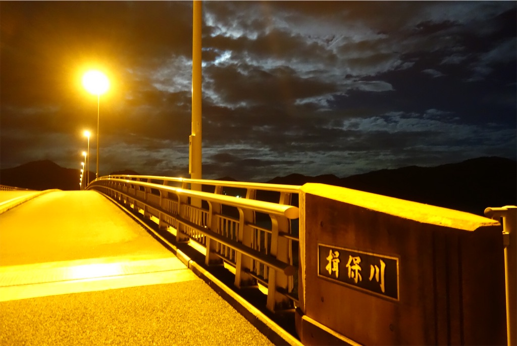 f:id:smallshade:20190618103212j:image f:id:smallshade:20190618103212j:image