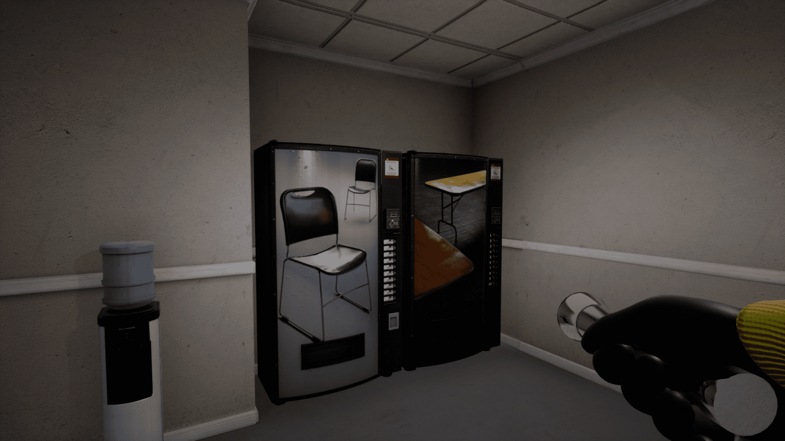 Escape_the_backrooms_level4_vending_machine_1