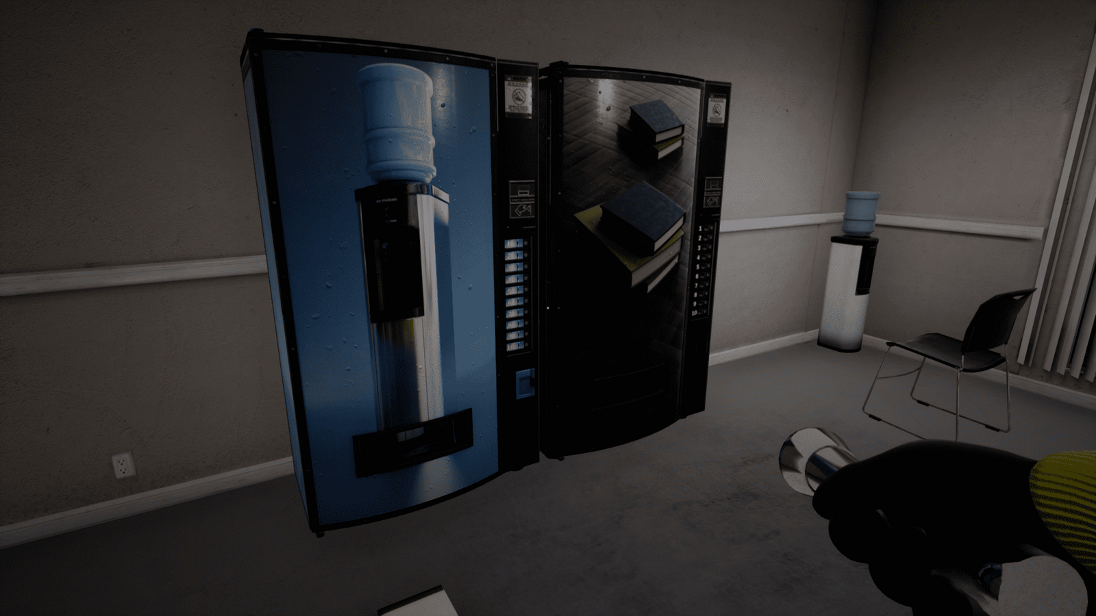Escape_the_backrooms_level4_vending_machine_2