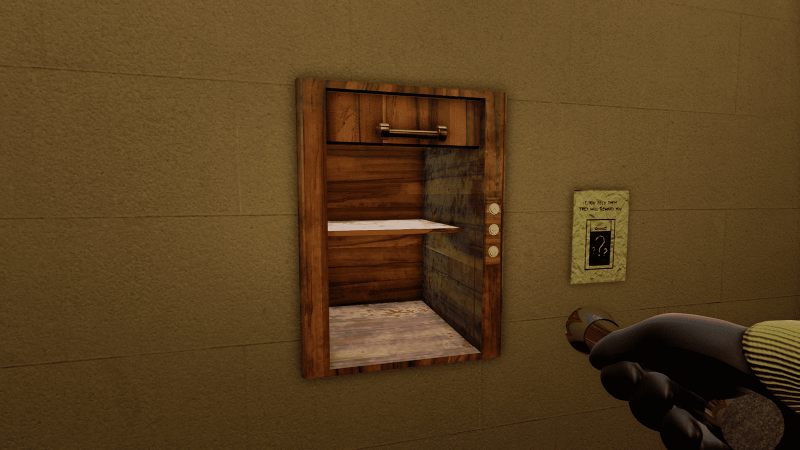 Escape_the_backrooms_level5_lobby_elevator2