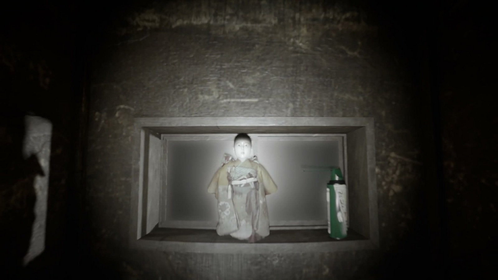 Jisatsu_doll_6