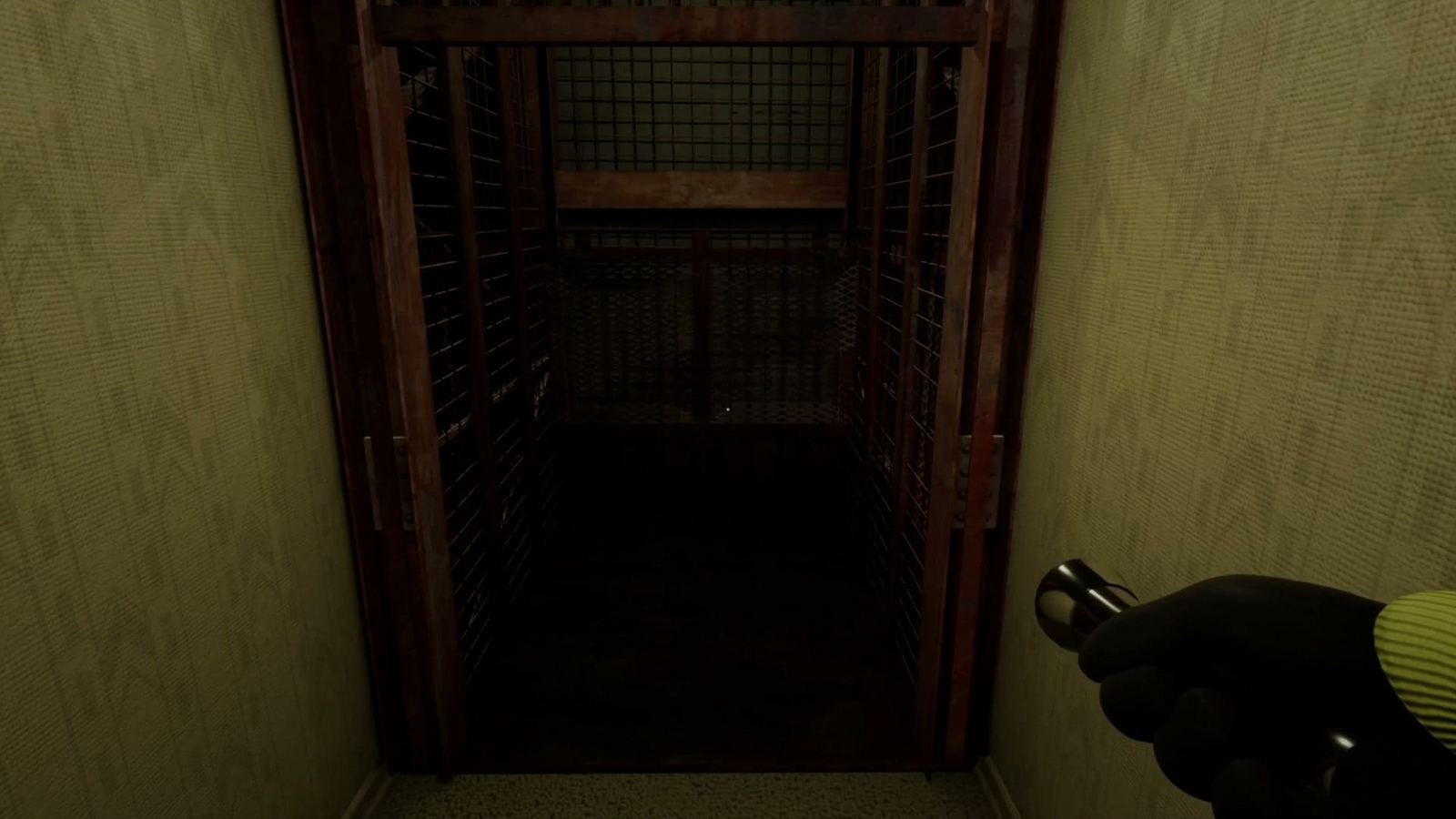 Escape_the_Backrooms_level0.2_elevator