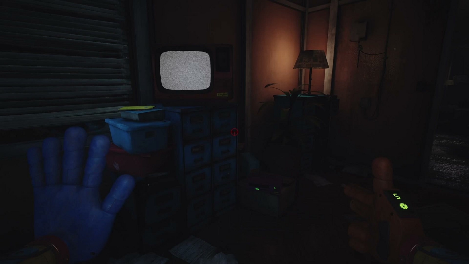 Poppy_Playtime_Chapter3_3_counselors_office_video_deck2