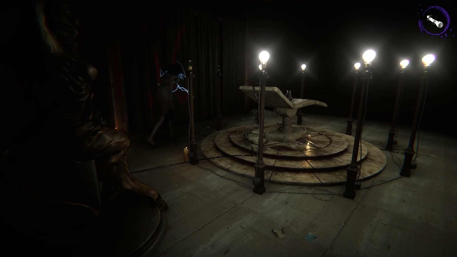 Devour_Asylum_molly_3