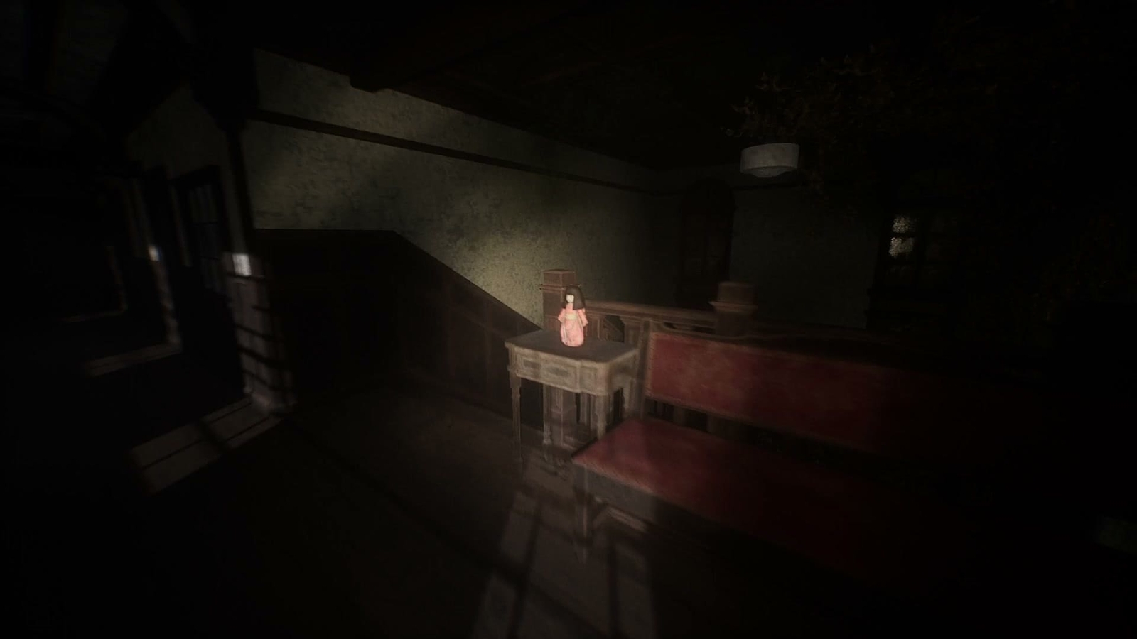 Yonesawara_Hospital_checkered_doll_red