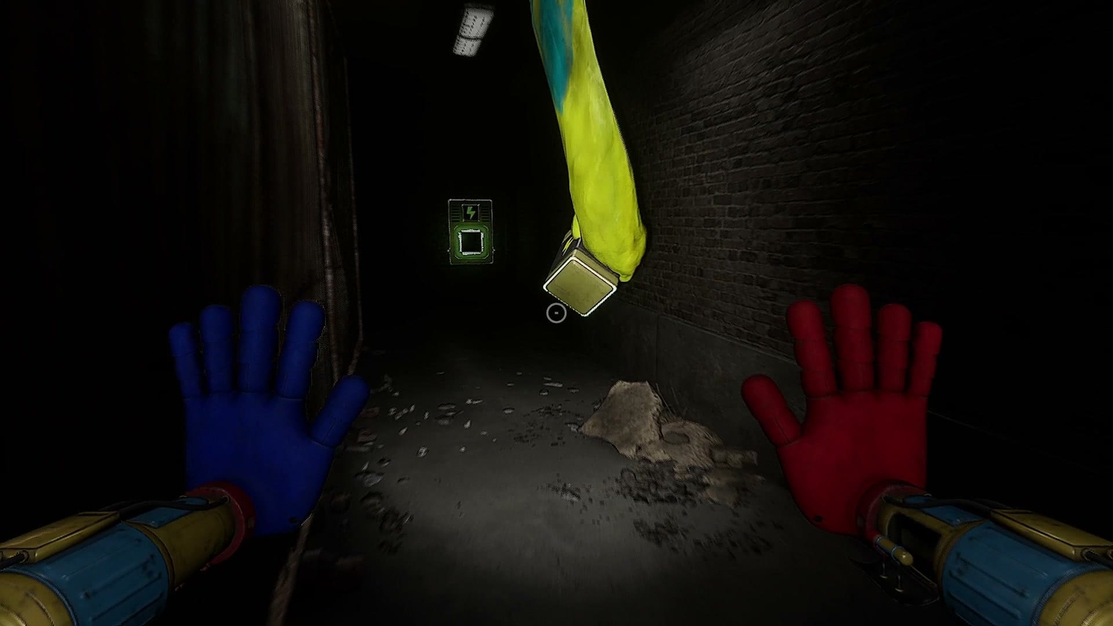 Poppy_Playtime_Chapter4_2_use_battery