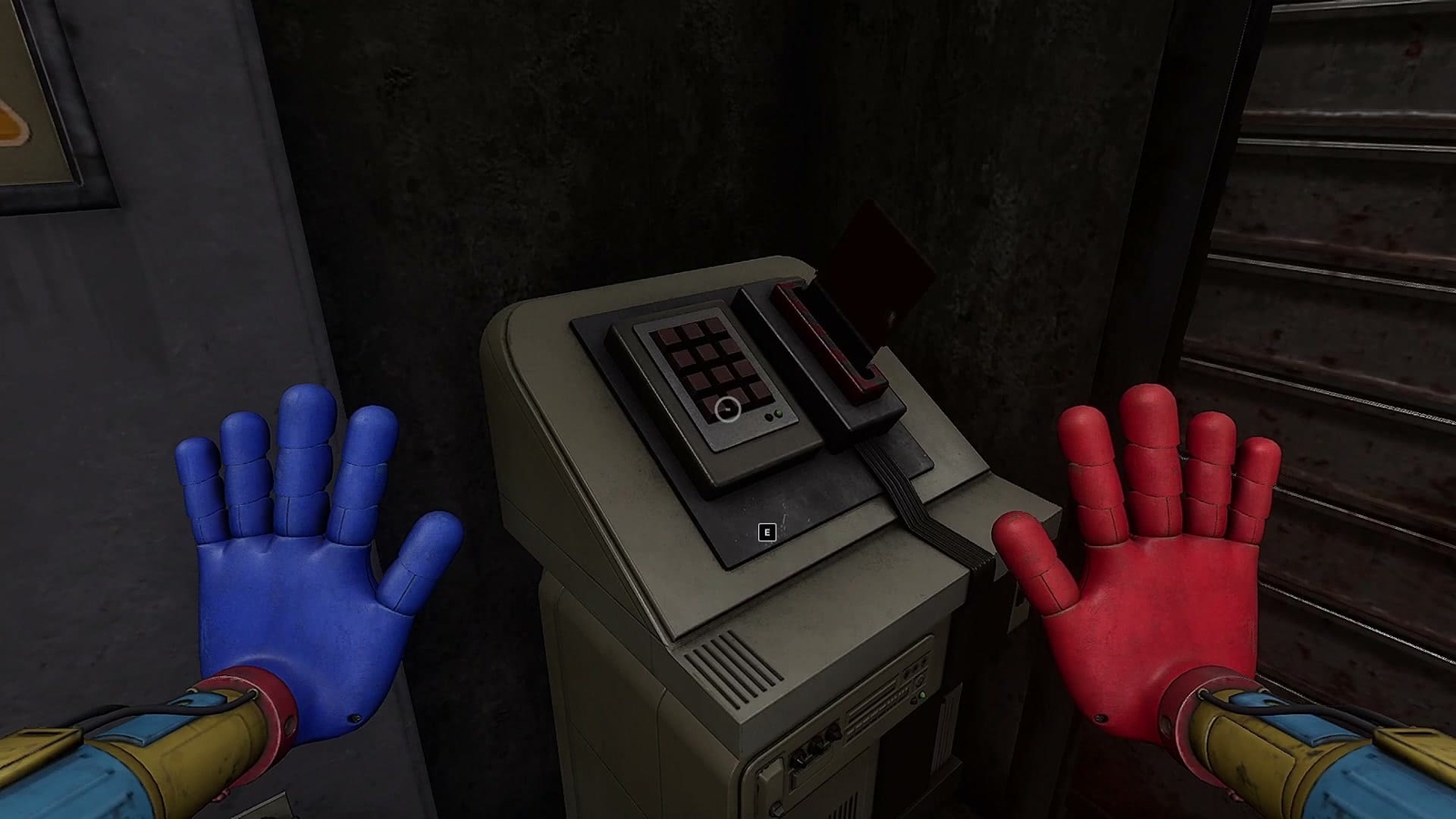 Poppy_Playtime_Chapter4_2_card_reader_1