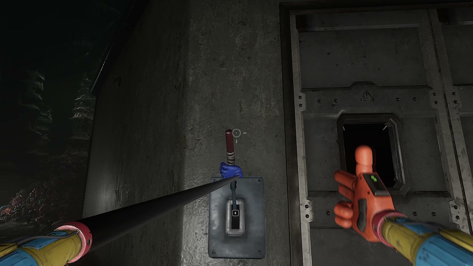 Poppy_Playtime_Chapter4_2_vs_yarnaby_1_pull_down_power_room_lever