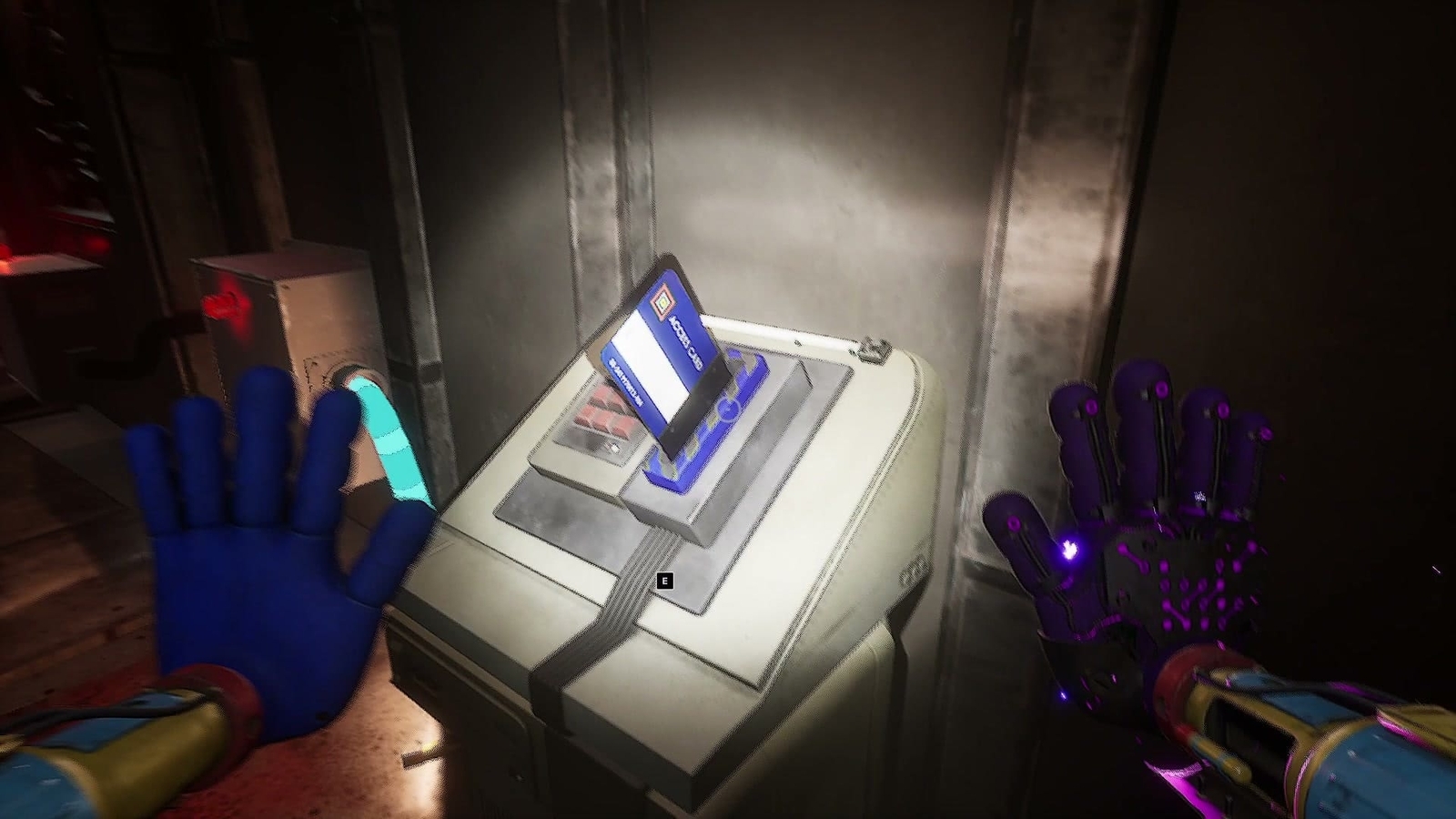 Poppy_Playtime_Chapter4_3_insert_card_key