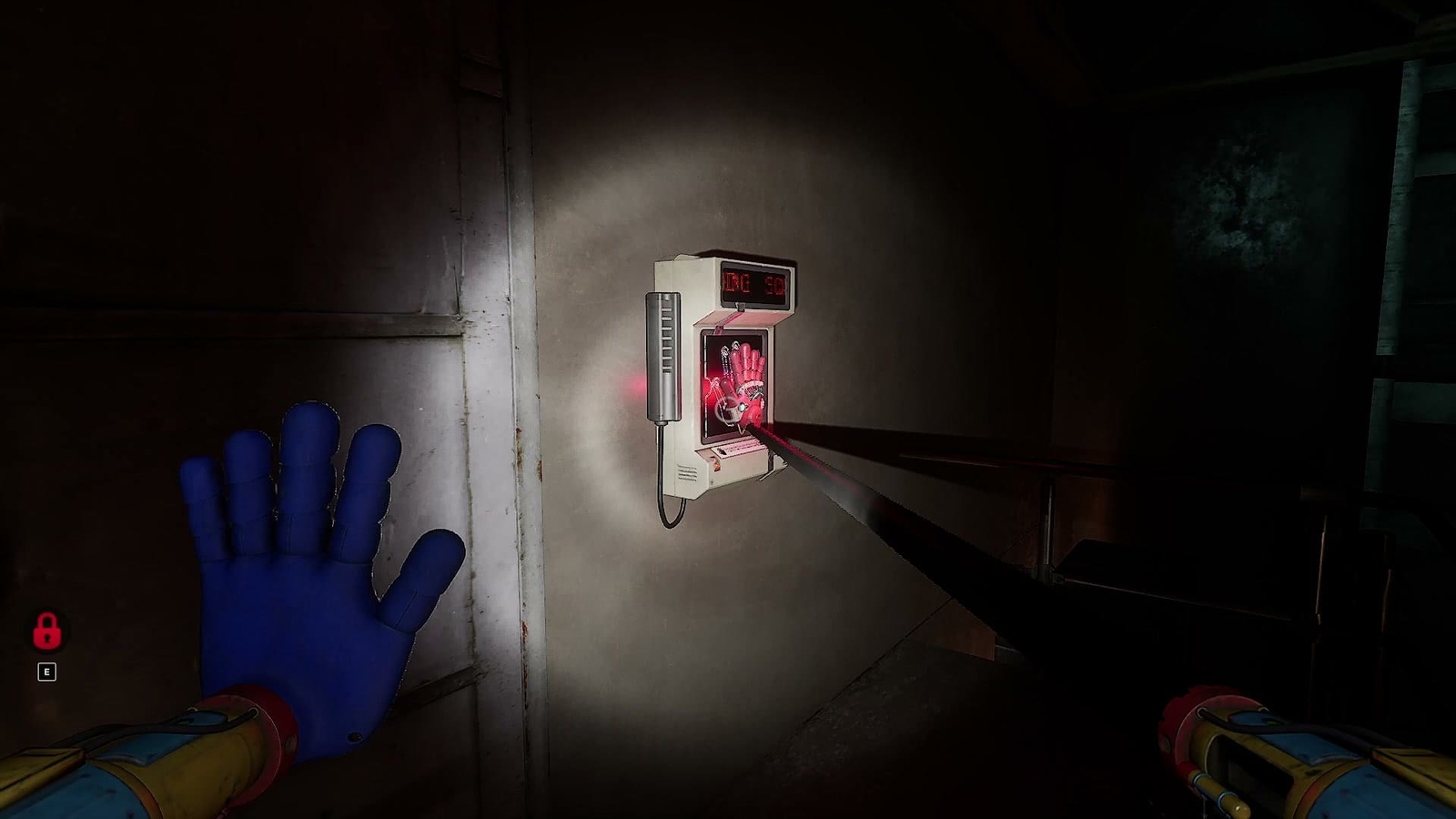 Poppy_Playtime_Chapter4_3_omni_red_hand_scanner