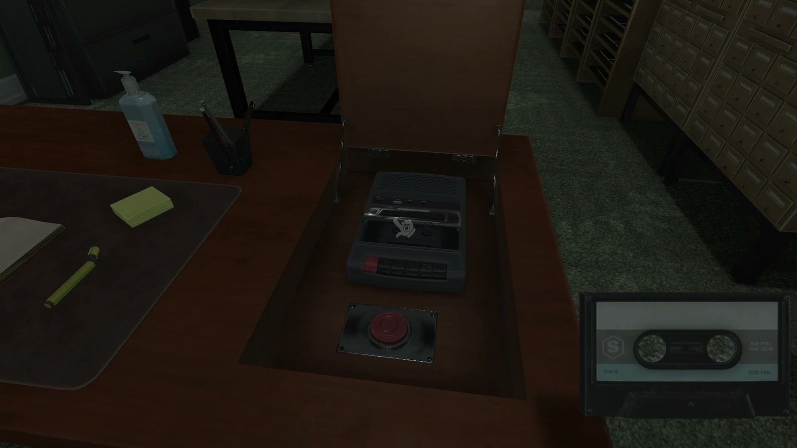 Amanda_the_Adventurer_2_cassette_recorder