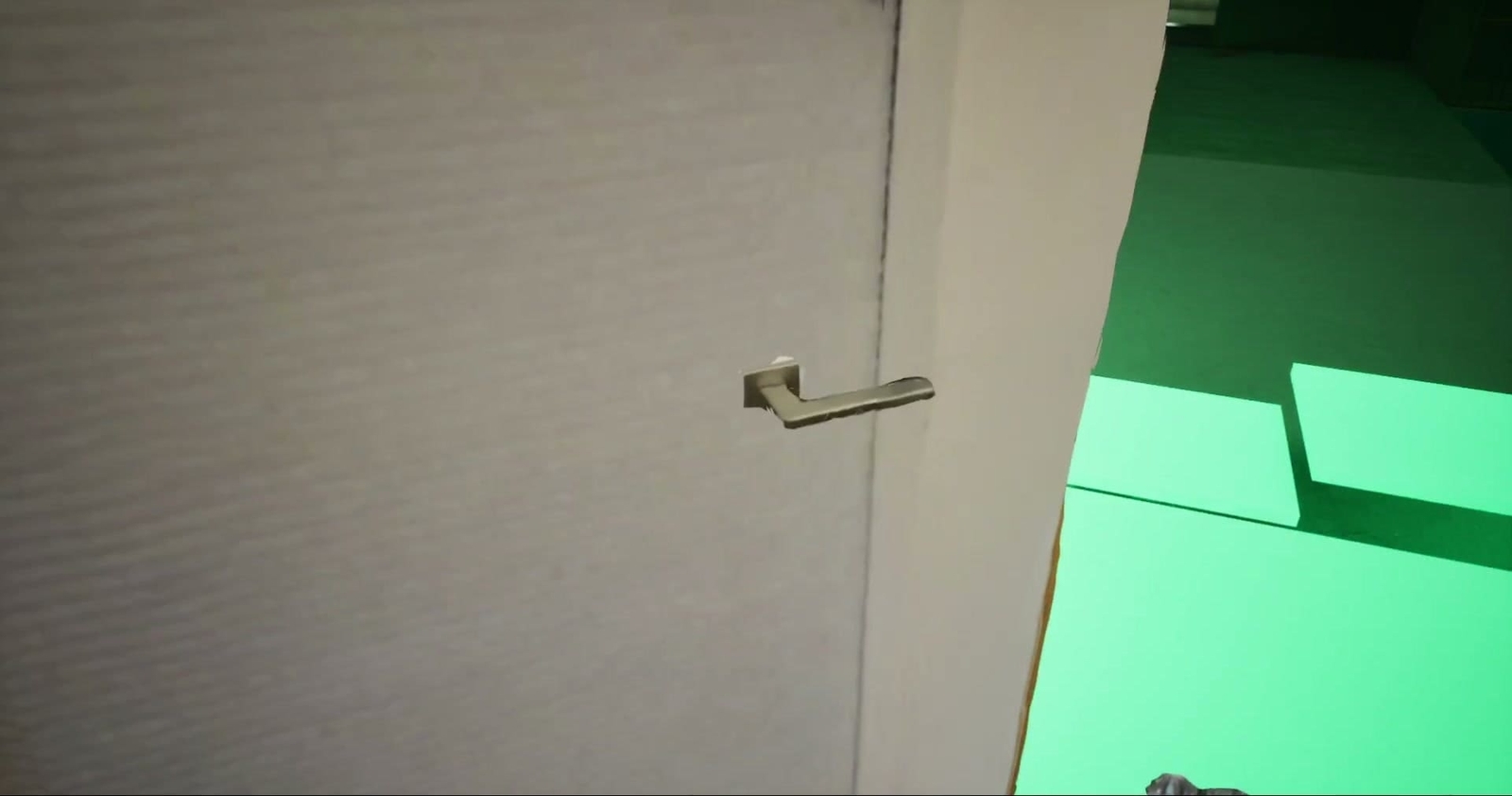 Yugen_Company_Warashi_Real_Estate_doorknob