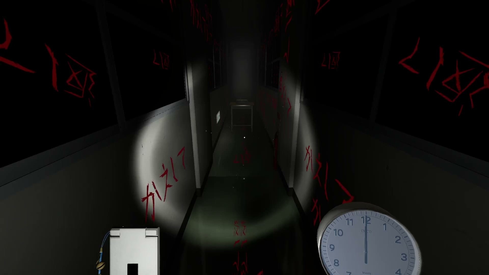 Solitary_in_the_Library_day3_clock_green
