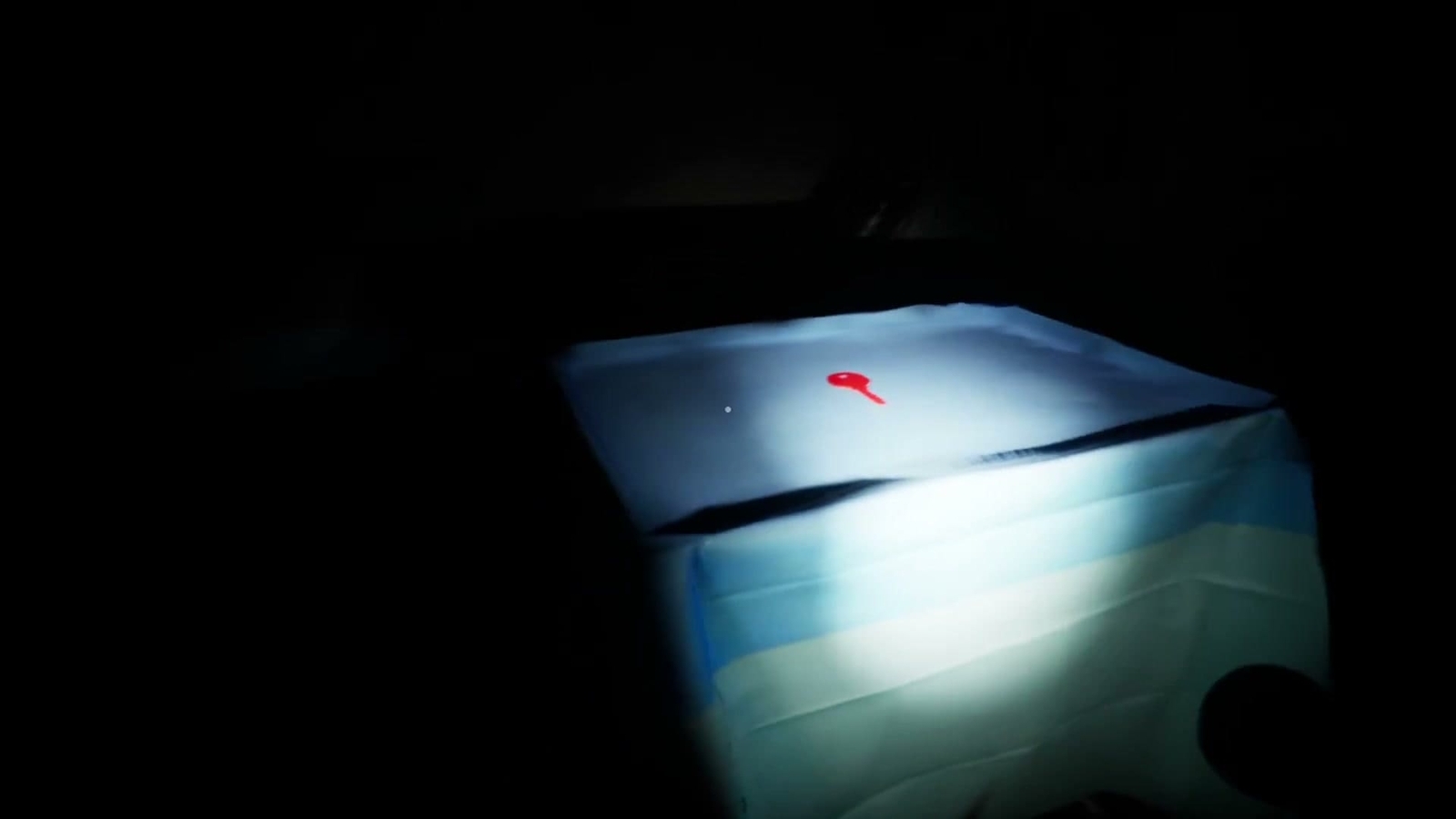 0.0035%_hospital_red_key