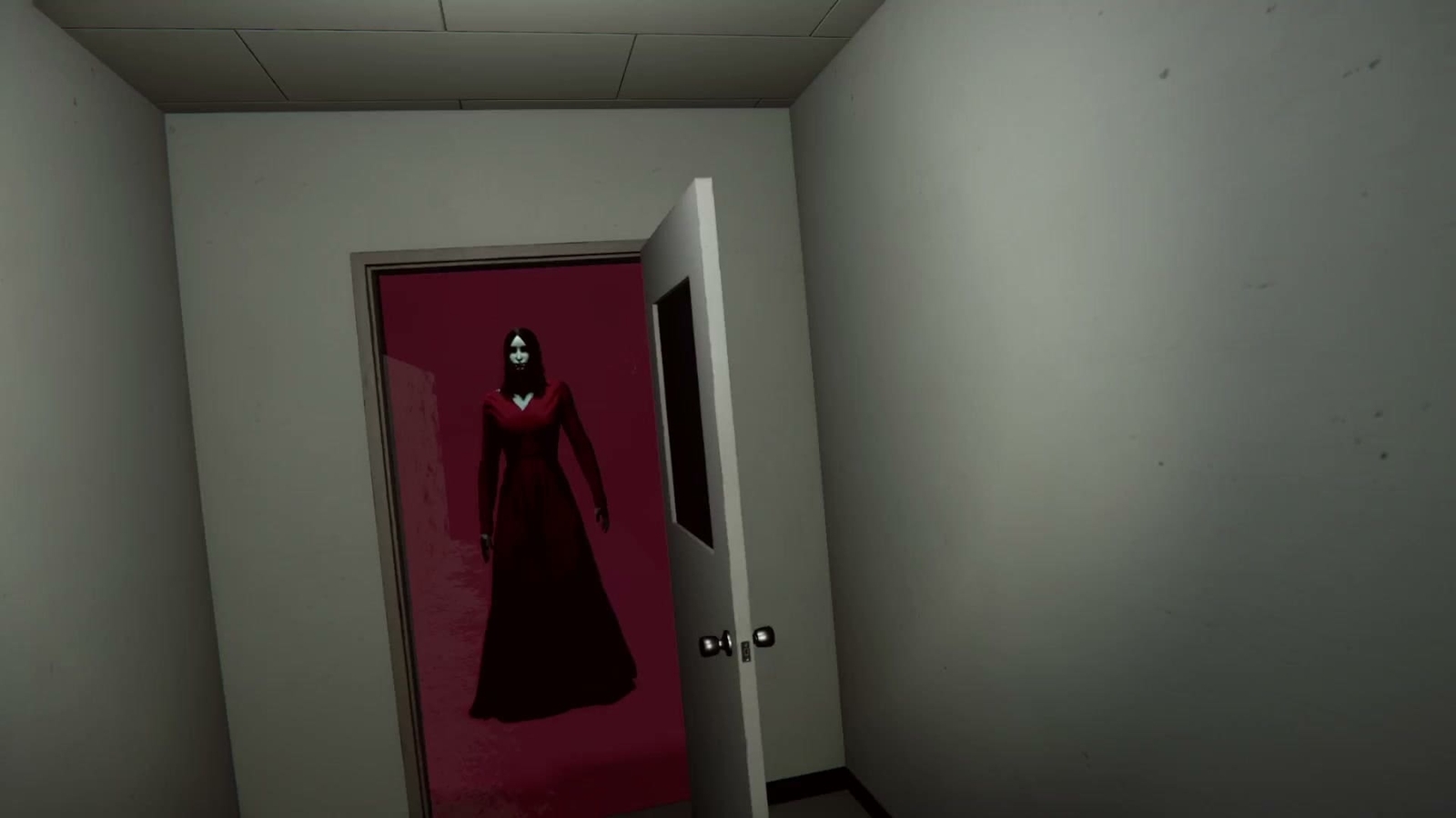 The_Night_Cleaner_red_woman_3